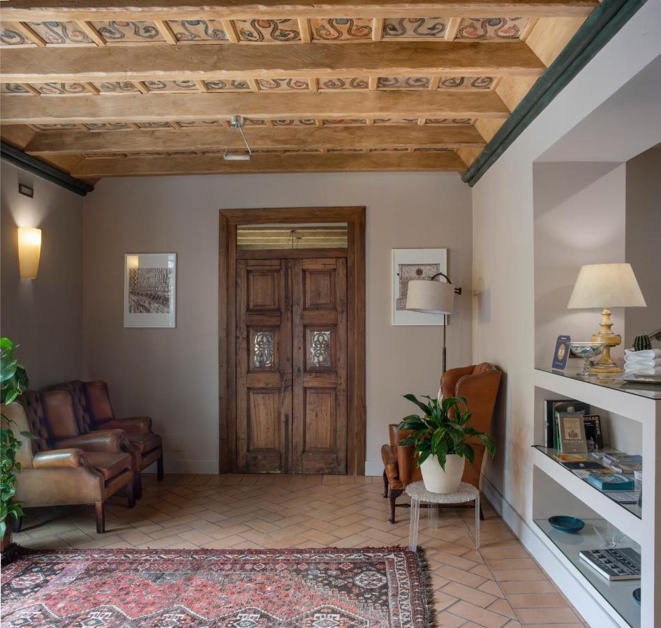 Hotel 99 Cannelle LʼAquila Extérieur photo