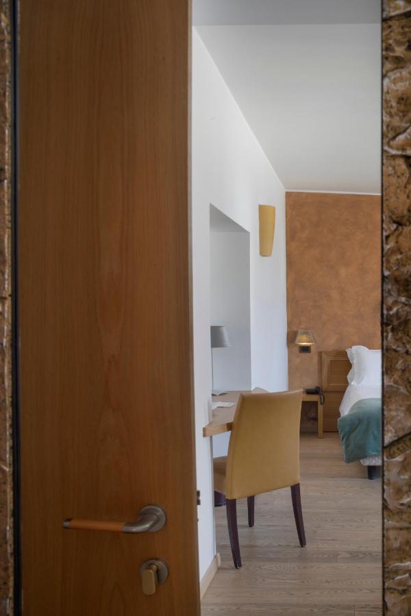 Hotel 99 Cannelle LʼAquila Extérieur photo